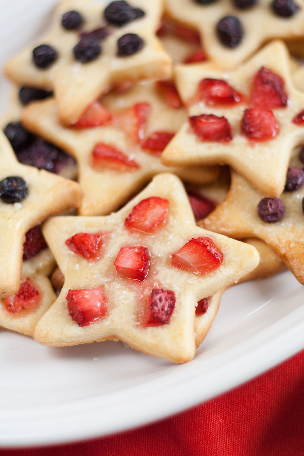 bit-and-bauble-berry-shortbread-cutout-cookie-recipe-4