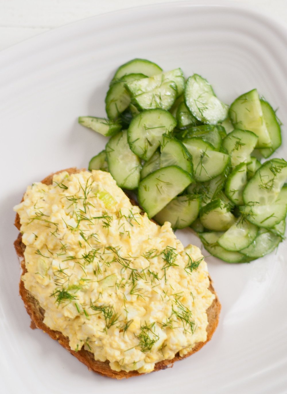 bit-and-bauble-dash-egg-cooker-egg-salad-recipe-9.jpg