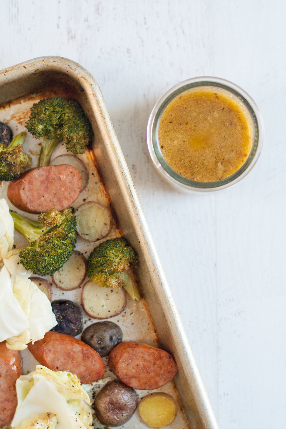 bit-and-bauble-easy-one-sheet-pan-dinner-keilbasa-smoked-sausage-cabbage-veggie-potato-5.jpg