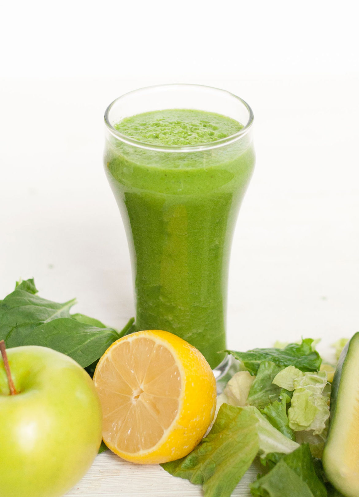 light green low calorie juice smoothie recipe