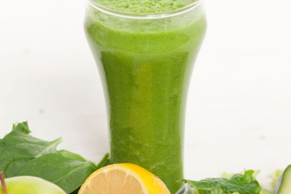 light green low calorie juice smoothie recipe