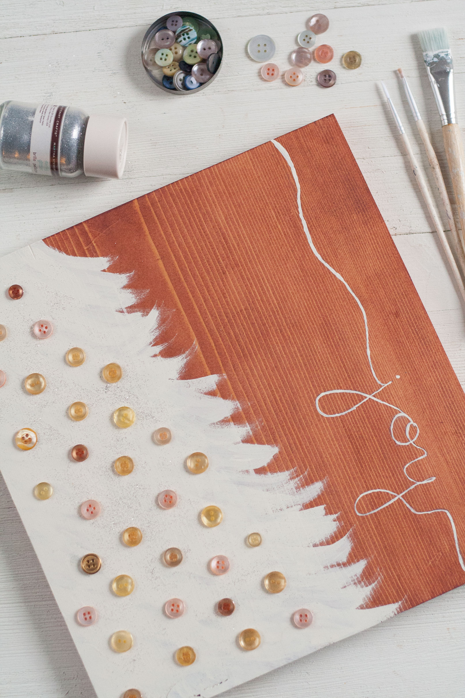 DIY CHRISTMAS TREE PAINT AND SIP - Bit & Bauble