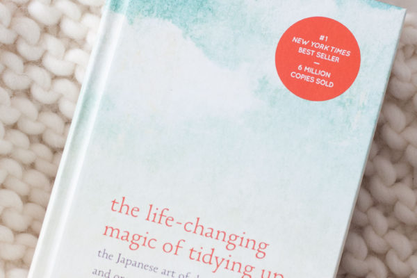 konmari method kondo the life-changing magic of tidying up spark joy decluttering tips review quotes