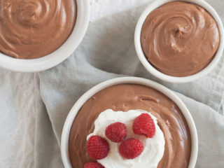 easy 3 ingredient eggless chocolate mousse recipe