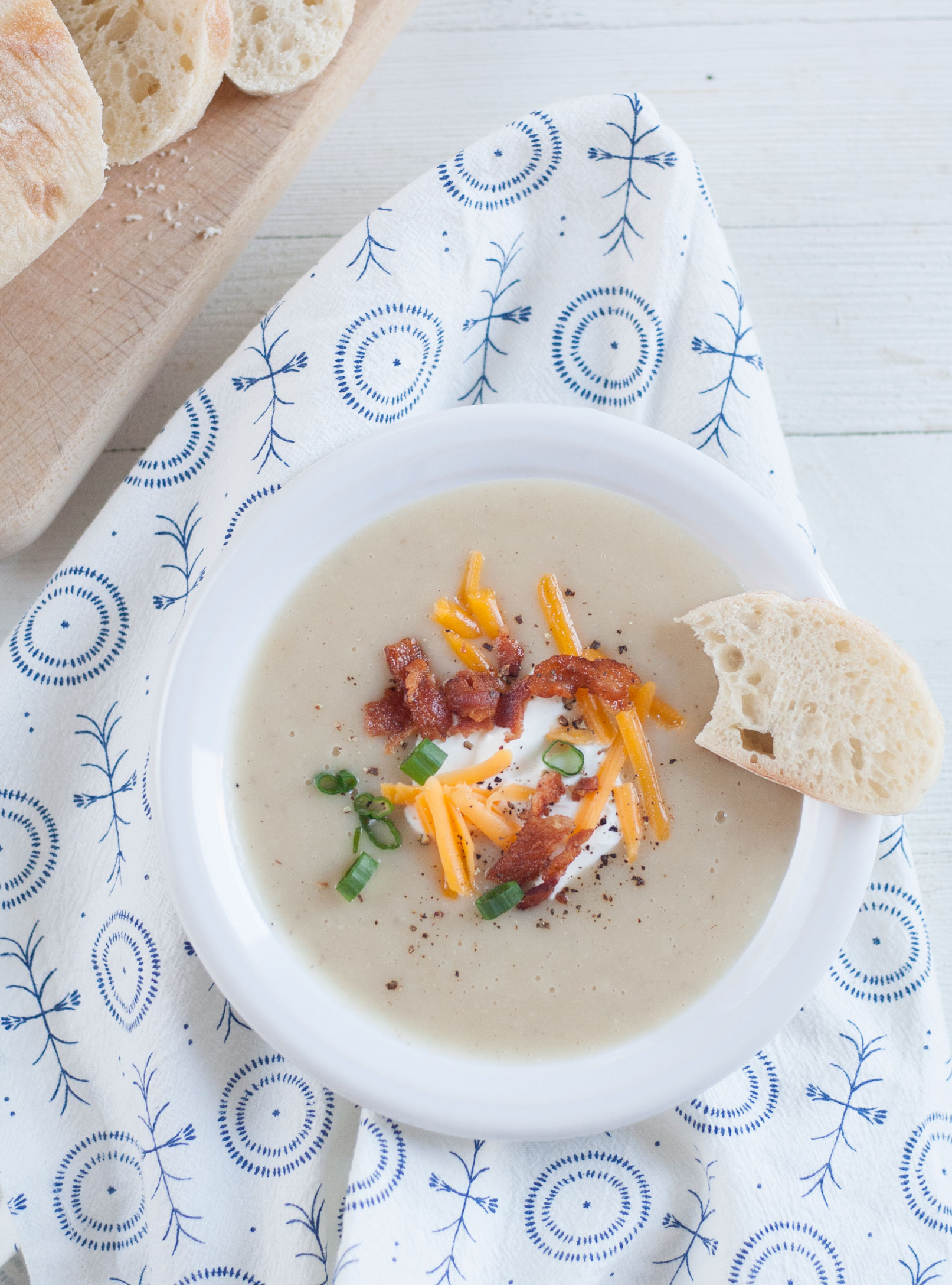 loaded baked potato cauliflower soup recipe