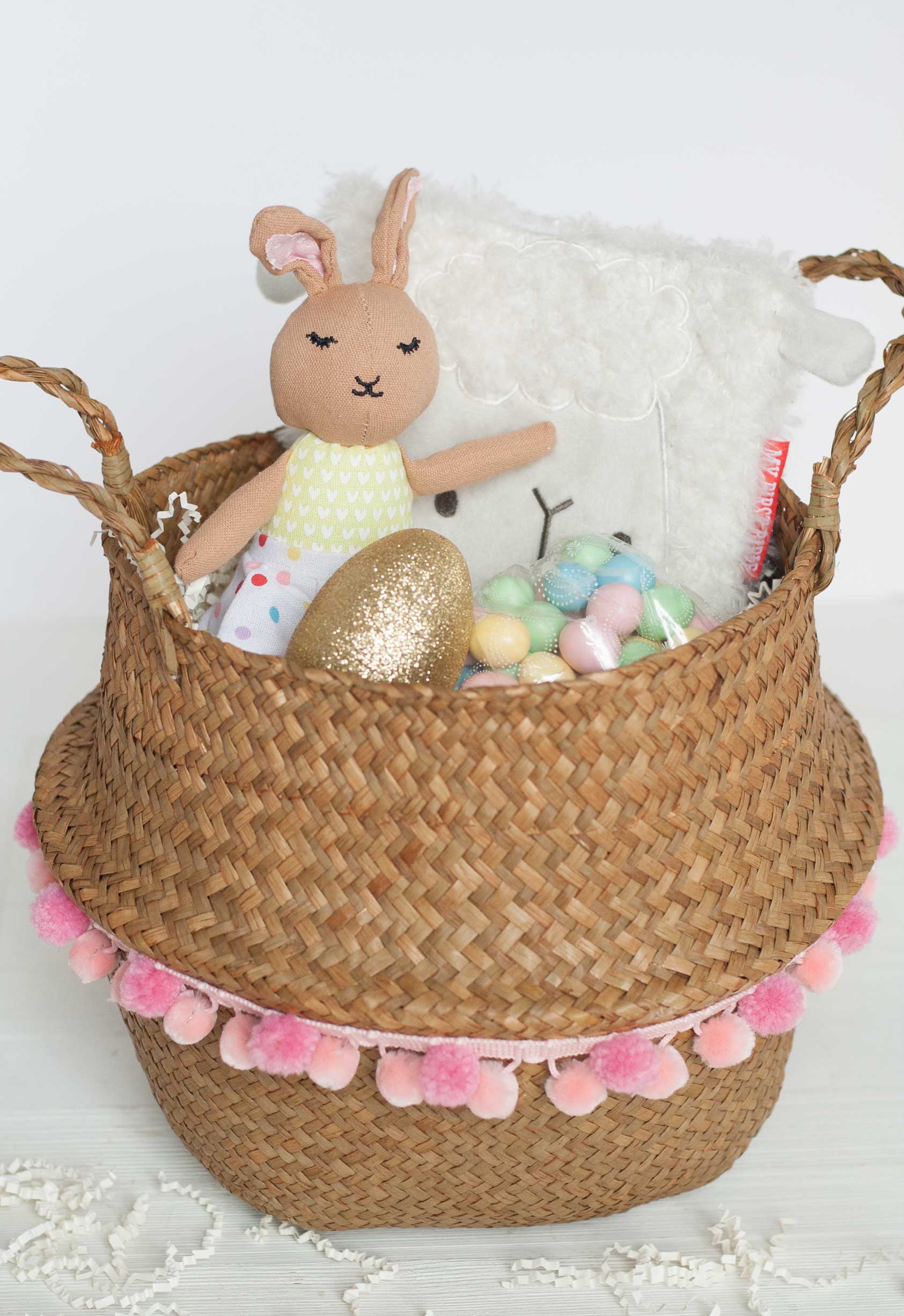 quick easy diy pom pom natural chic easter basket