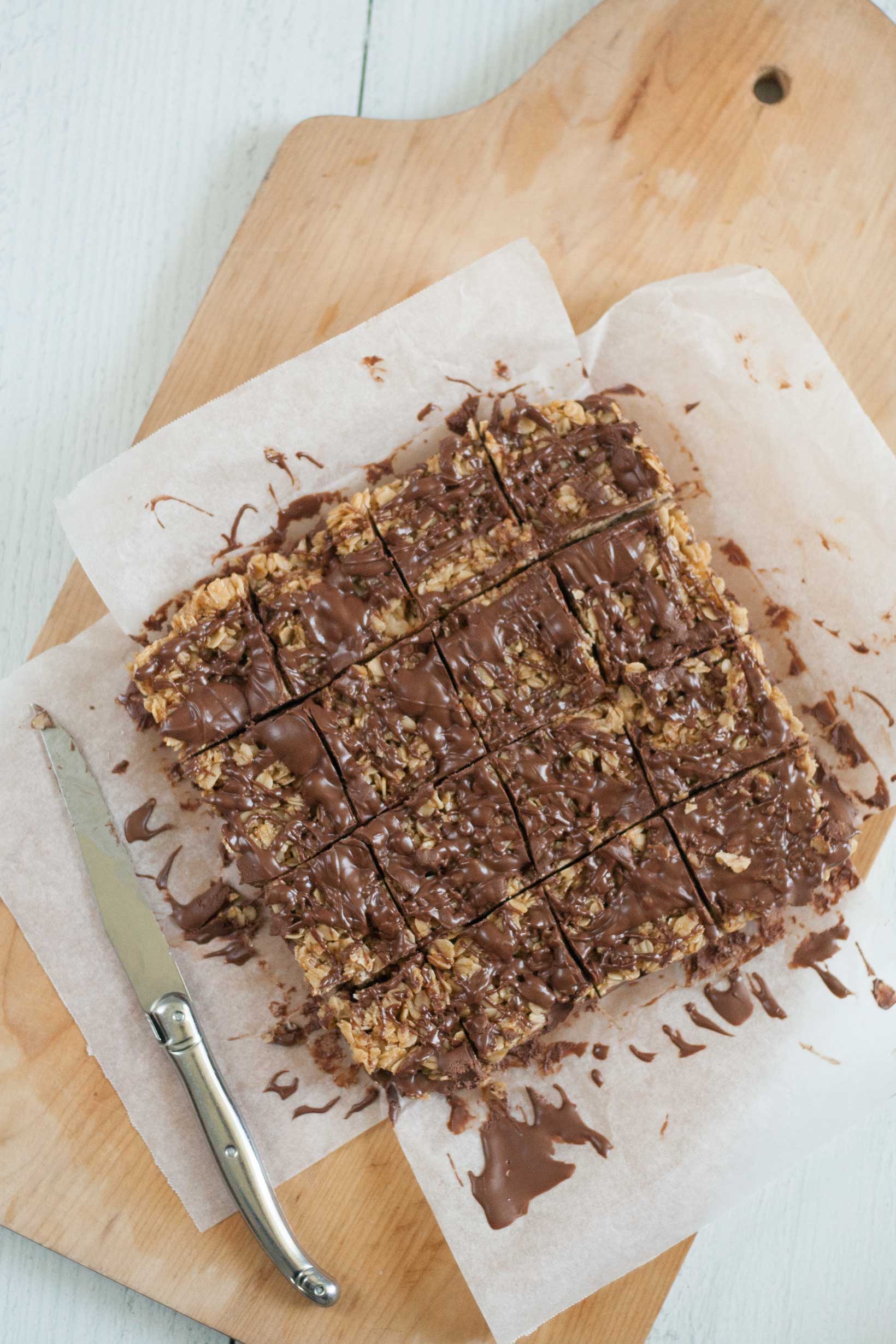 easy chocolate peanut butter chewy oat bars