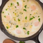 easy one pan skillet eggs Florentine breakfast recipe