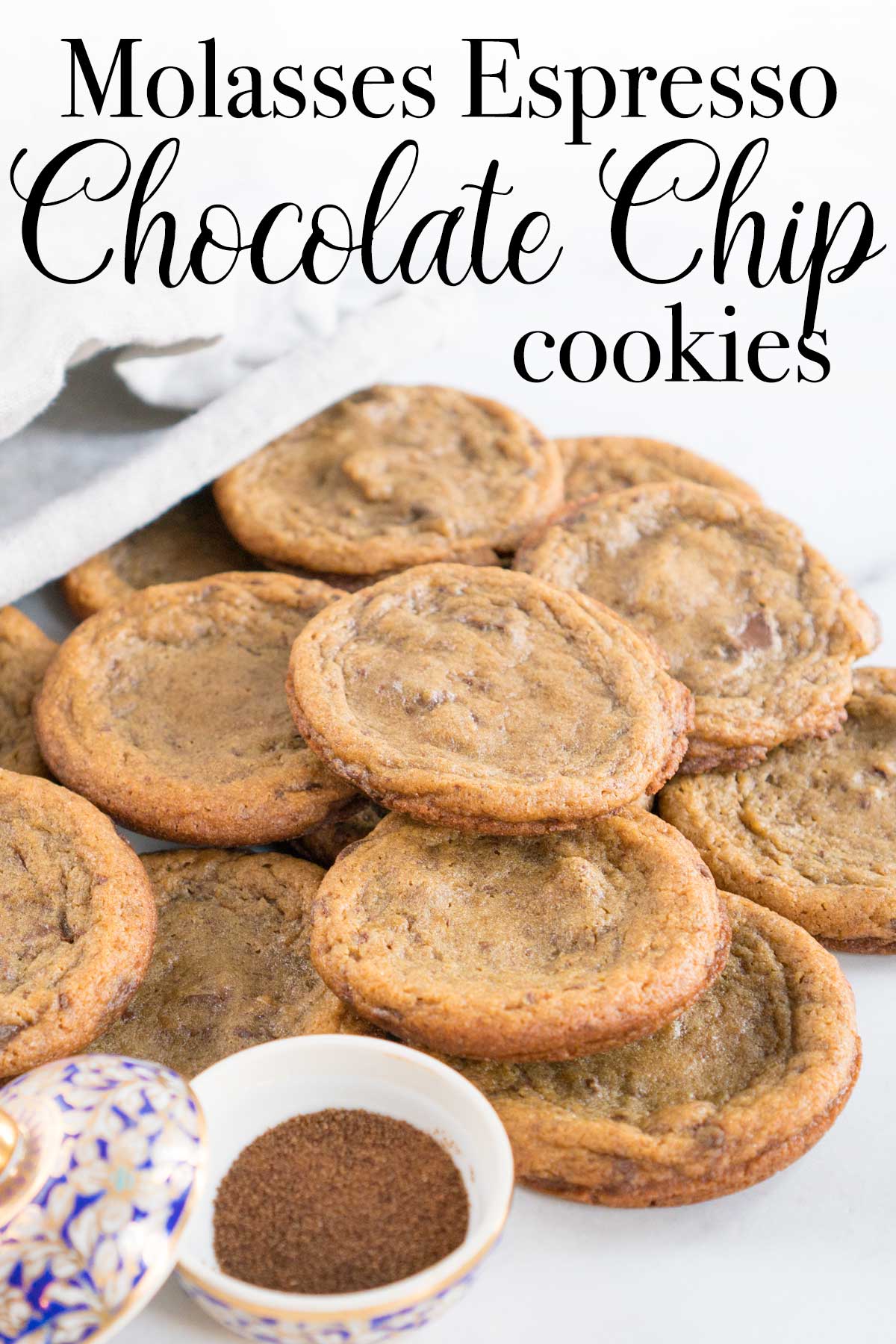 chewy-molasses-espresso-chocolate-chip-cookie-recipe